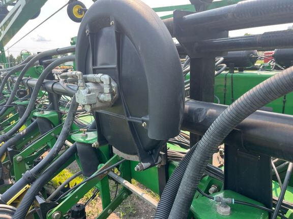2008 John Deere DB44 Planter