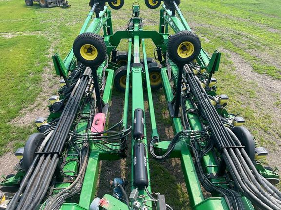2008 John Deere DB44 Planter