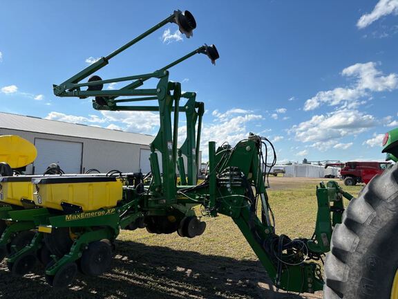 2012 John Deere 1770NT Planter