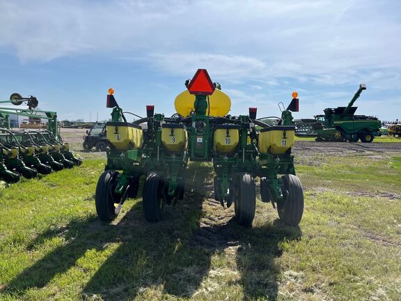 2012 John Deere 1770NT Planter