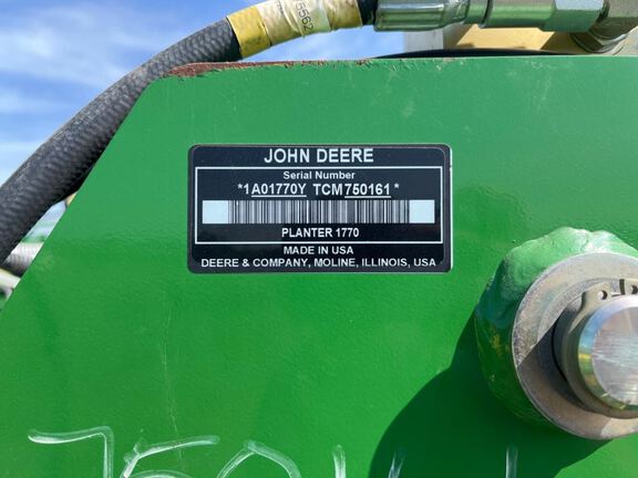 2012 John Deere 1770NT Planter
