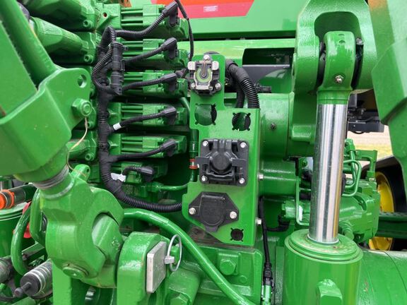 2024 John Deere 8RT 370 Tractor Rubber Track