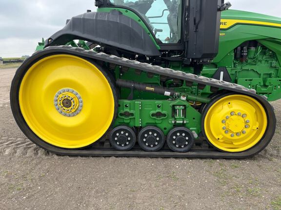 2024 John Deere 8RT 370 Tractor Rubber Track
