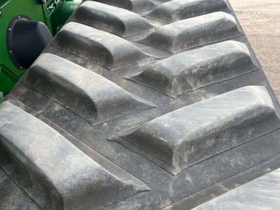 2024 John Deere 8RT 370 Tractor Rubber Track