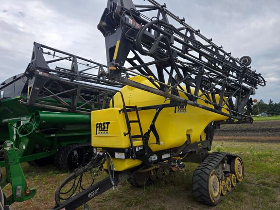 2023 Fast Distributing FS9524T Sprayer/High Clearance