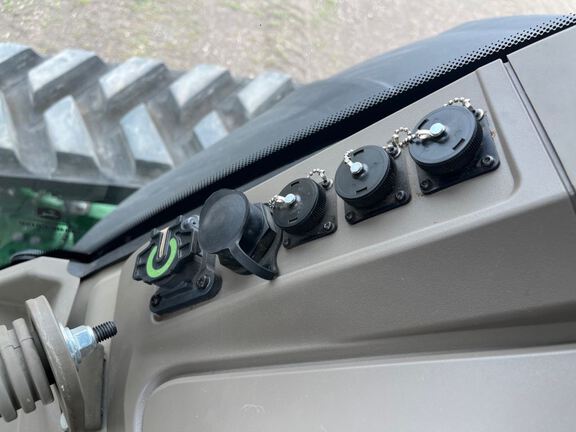 2024 John Deere 8RT 370 Tractor Rubber Track