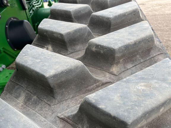 2024 John Deere 8RT 370 Tractor Rubber Track