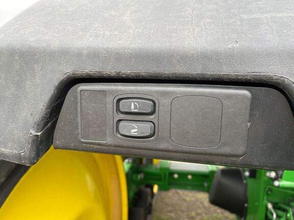 2024 John Deere 8RT 410 Tractor Rubber Track