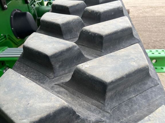2024 John Deere 8RT 410 Tractor Rubber Track