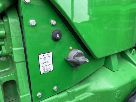 2024 John Deere 8RT 410 Tractor Rubber Track