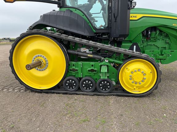 2024 John Deere 8RT 410 Tractor Rubber Track