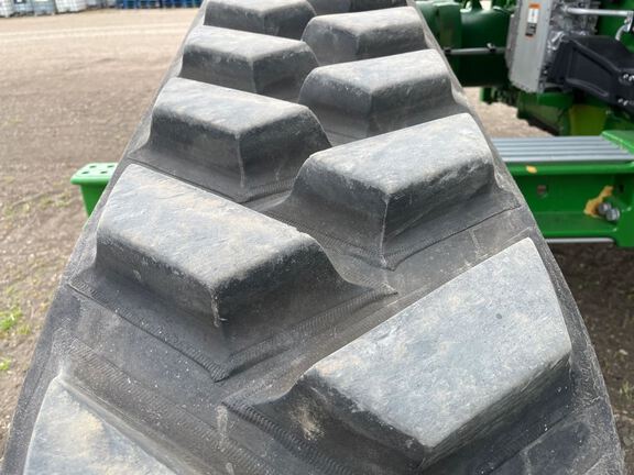 2024 John Deere 8RT 410 Tractor Rubber Track