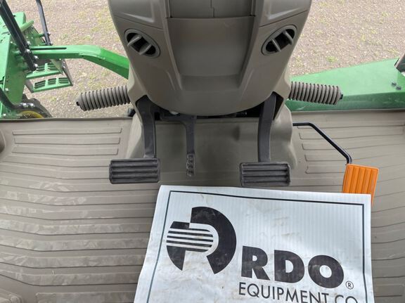 2024 John Deere 8RT 410 Tractor Rubber Track
