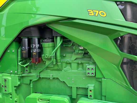 2024 John Deere 8RT 370 Tractor Rubber Track