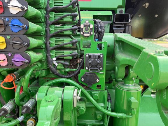 2024 John Deere 8RT 370 Tractor Rubber Track