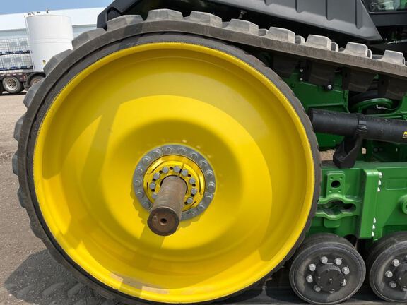 2024 John Deere 8RT 370 Tractor Rubber Track