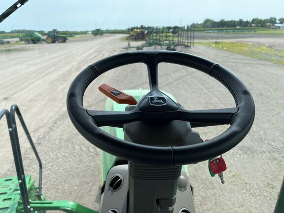 2024 John Deere 8RT 370 Tractor Rubber Track
