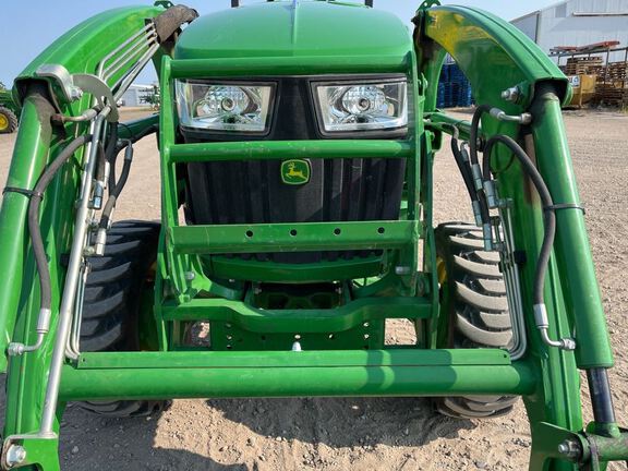 2020 John Deere 3033R Tractor Compact