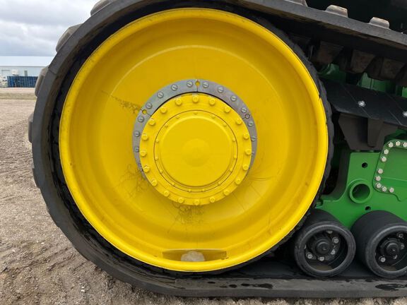 2025 John Deere 9RT 590 Tractor Rubber Track