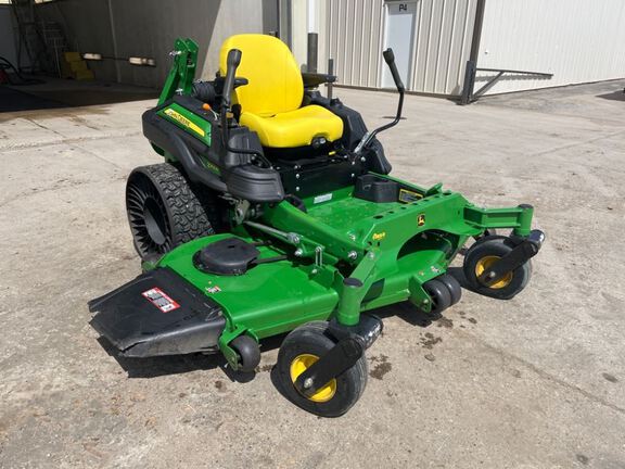 2017 John Deere Z950R Mower/Zero Turn