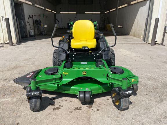 2017 John Deere Z950R Mower/Zero Turn