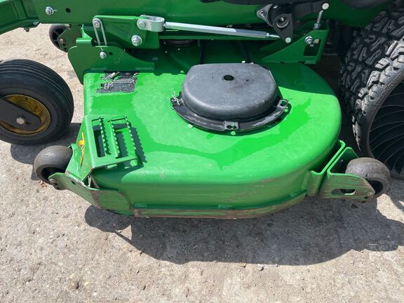 2017 John Deere Z950R Mower/Zero Turn