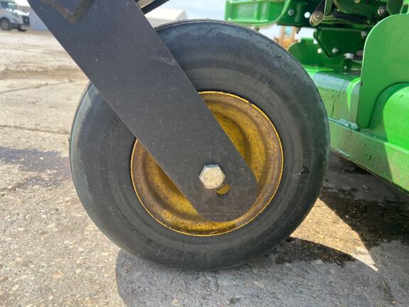 2017 John Deere Z950R Mower/Zero Turn