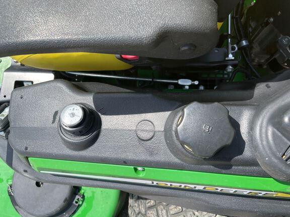 2017 John Deere Z950R Mower/Zero Turn