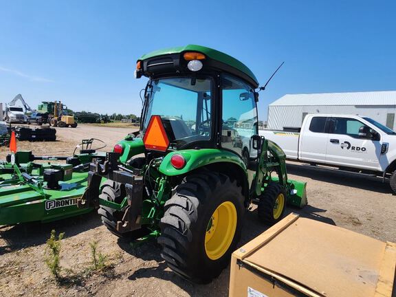 2021 John Deere 3046R Tractor Compact