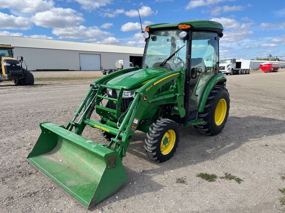 2021 John Deere 3046R Tractor Compact