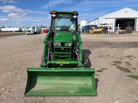 2021 John Deere 3046R Tractor Compact
