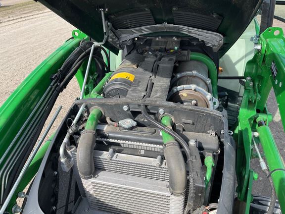 2021 John Deere 3046R Tractor Compact