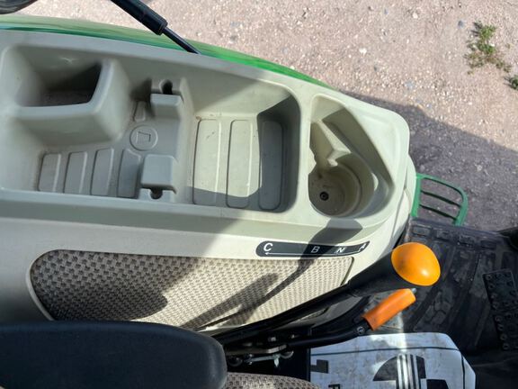 2021 John Deere 3046R Tractor Compact