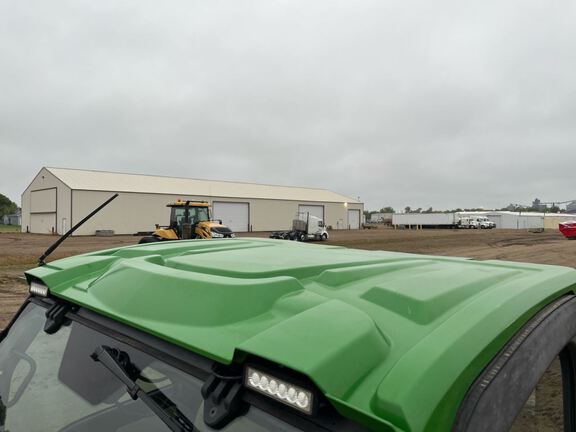 2019 John Deere XUV835R ATV