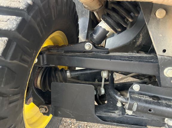 2019 John Deere XUV835R ATV