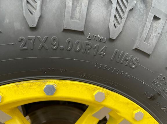 2019 John Deere XUV835R ATV