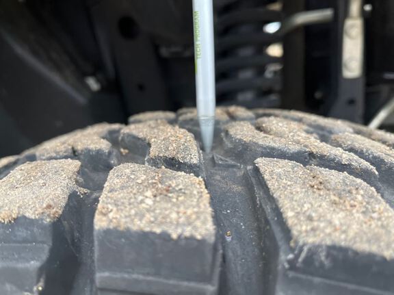 2019 John Deere XUV835R ATV