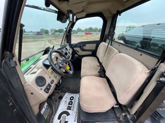 2019 John Deere XUV835R ATV