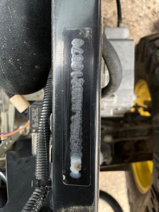 2019 John Deere XUV835R ATV