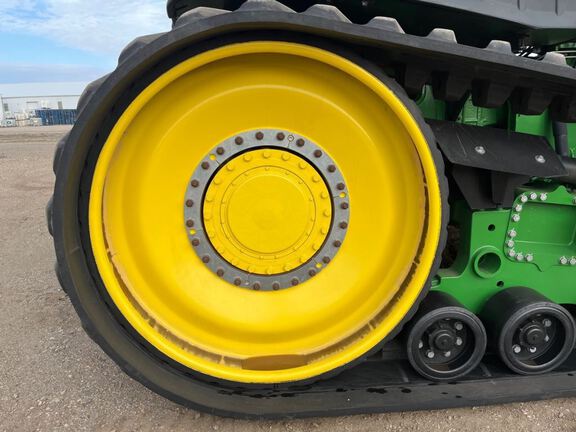 2024 John Deere 9RT 590 Tractor Rubber Track