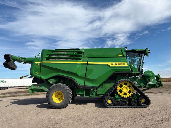 2023 John Deere X9 1000 Combine