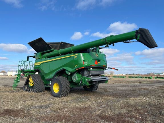 2023 John Deere X9 1000 Combine