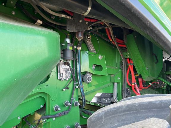 2023 John Deere X9 1000 Combine