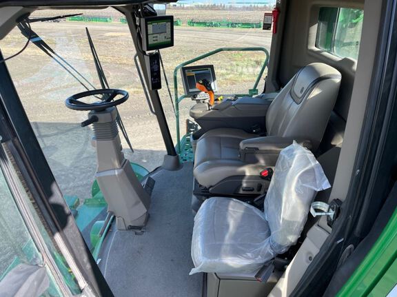 2023 John Deere X9 1000 Combine