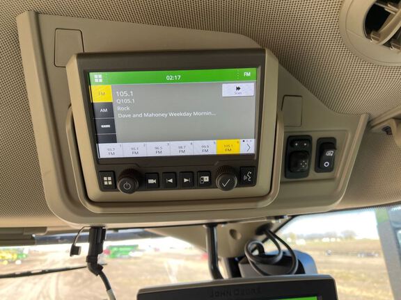 2023 John Deere X9 1000 Combine