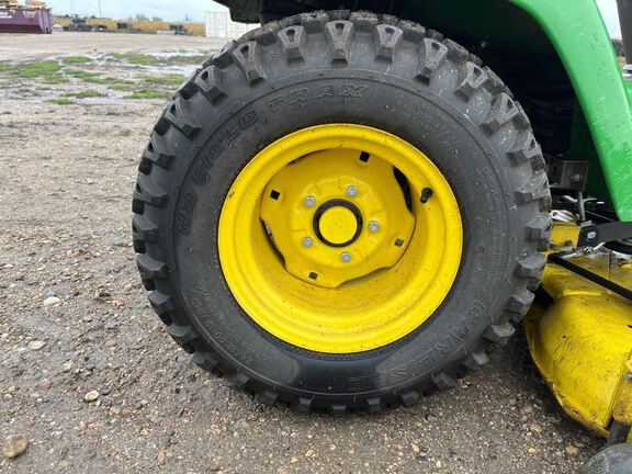 2015 John Deere X590 Garden Tractor