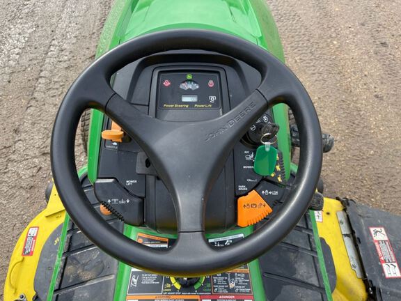 2015 John Deere X590 Garden Tractor