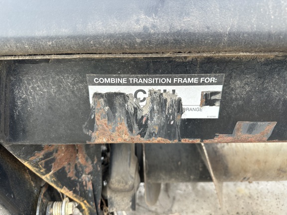 2017 MacDon FD75-40 Header Combine