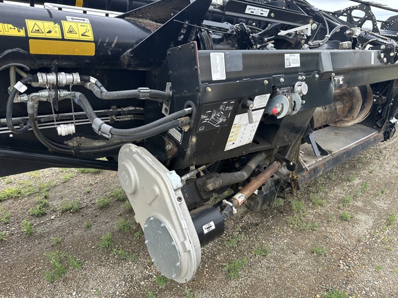 2017 MacDon FD75-40 Header Combine