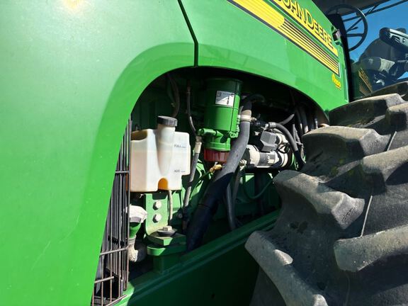 2006 John Deere 9520 Tractor 4WD
